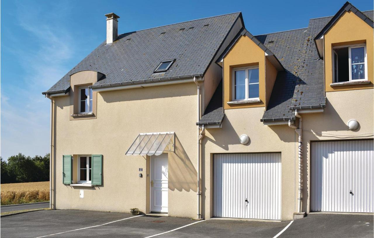 4 Bedroom Cozy Home In Port-En-Bessin-Huppain Екстериор снимка
