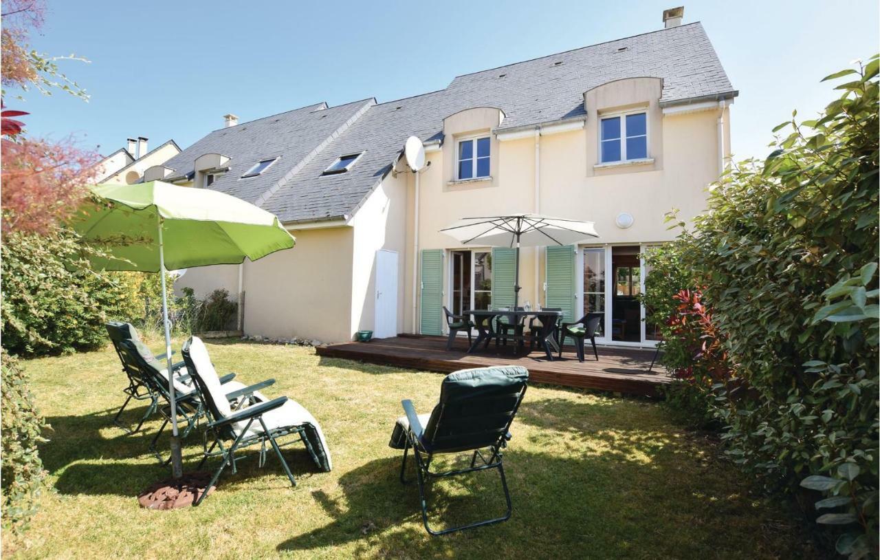4 Bedroom Cozy Home In Port-En-Bessin-Huppain Екстериор снимка